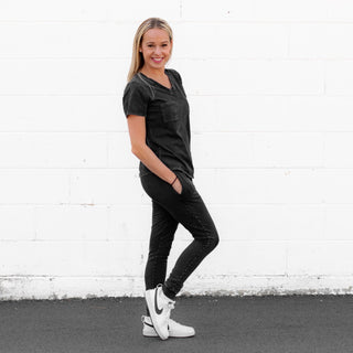 MAMA V-NECK- Midnight Snow Wash