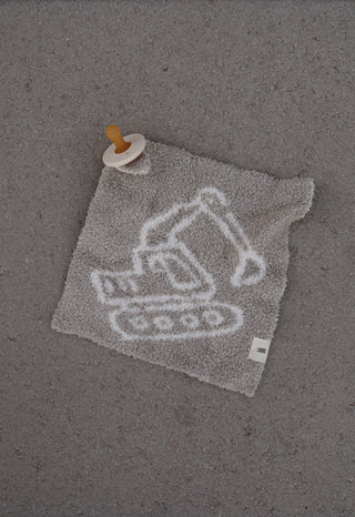 Lovey | Excavator