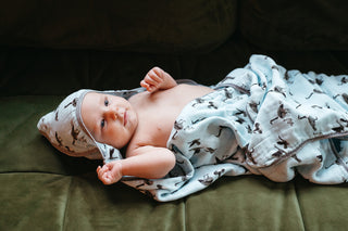 Goose Bamboo Hooded Swaddle Blanket