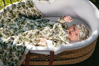 Island Leaf Cotton Stretch Newborn Gown & Hat Set