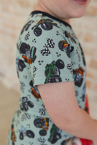 Stadium Smash - Pocket Short Set