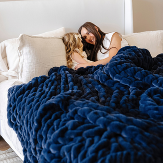DOUBLE RUCHED FAUX FUR XL THROW BLANKETS