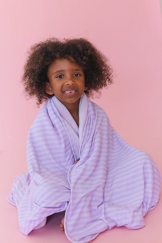 Amelia (ribbed) - Plush Blanket