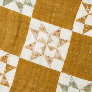 Quilt Organic Cotton Two-Piece Burp Cloth Set