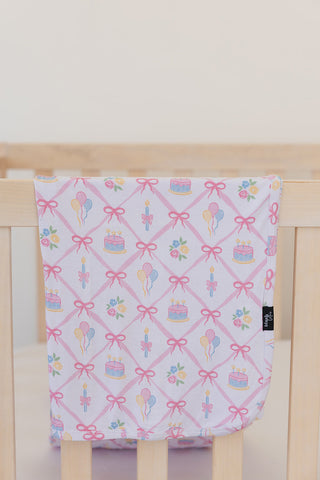 (PINK) Birthday - Lightweight Blanket
