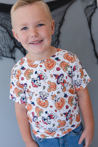 HOWL-O-WEEN - Everyday Tee