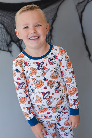 HOWL-O-WEEN- Set