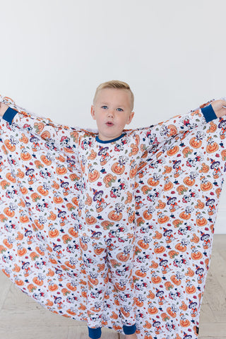HOWL-O-WEEN- Set