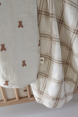 Muslin Quilt | Teddy & Ellis Plaid