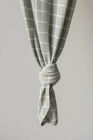 Bamboo Knotted Gown | Foggy Grid