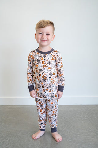 Fright & Delight | Two Piece Pajama Set