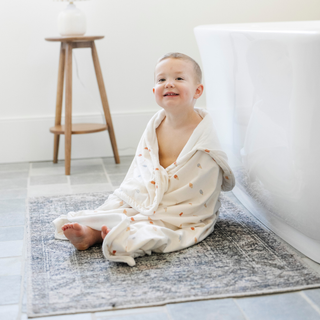 HOODED TOWELS
