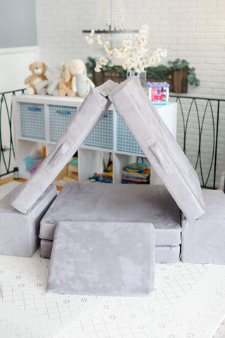 The Figgy play couch