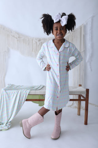 SPRING GINGHAM GIRL'S DREAM GOWN