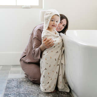 HOODED TOWELS