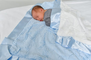 Classic Baby Blue | Luxe Cuddle Blanket