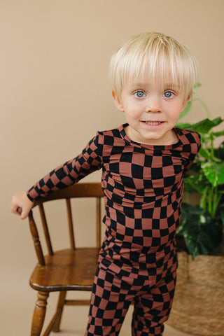 Bamboo Two Piece Set | Chocolate Wavy Checkered