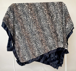 Adult Luxe | Black Cheetah Blanket