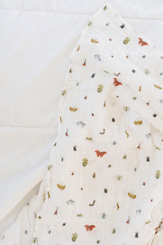 Cutie Crawlies Swaddle