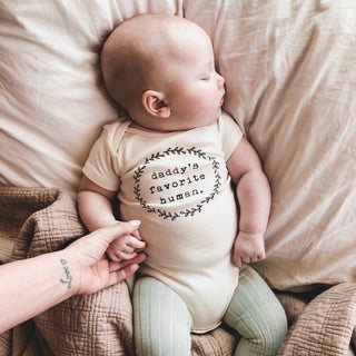 Daddy's Favorite Human Organic Cotton Short Sleeve Baby Bodysuit