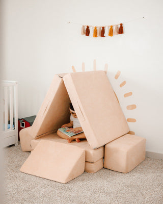 The Figgy play couch