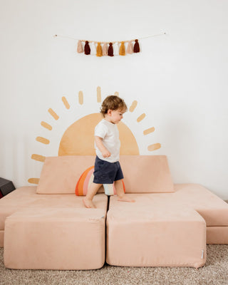 The Figgy play couch