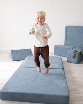 The Figgy play couch