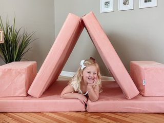 The Figgy play couch
