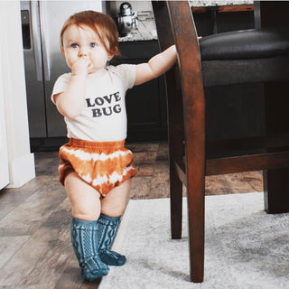Love Bug Organic Cotton Short Sleeve Baby Bodysuit