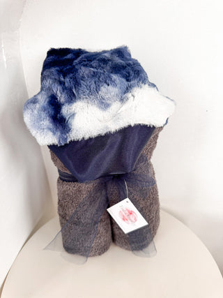 Navy Tie Dye | Luxe Hooded Baby Bath Towel