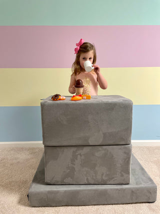 The Figgy play couch