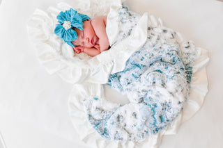 Shoreline Dreams Luxury Baby Gift Set | Luxe Cuddle Blanket & Pearl Headband