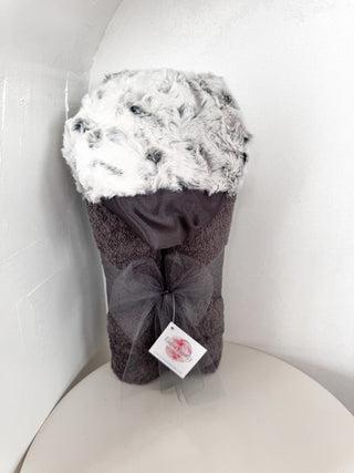 Snowy Owl | Luxe Hooded Baby Bath Towel